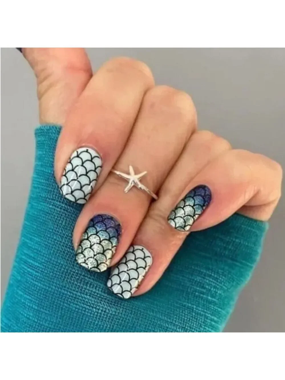 NIP Color Street Mermaid You Look Clear Overlay Black & Clear Set